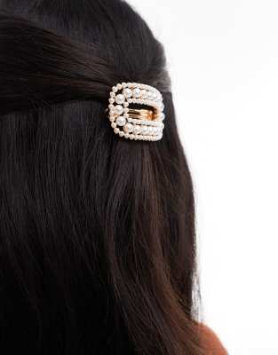 True Decadence pearl hair clip in white