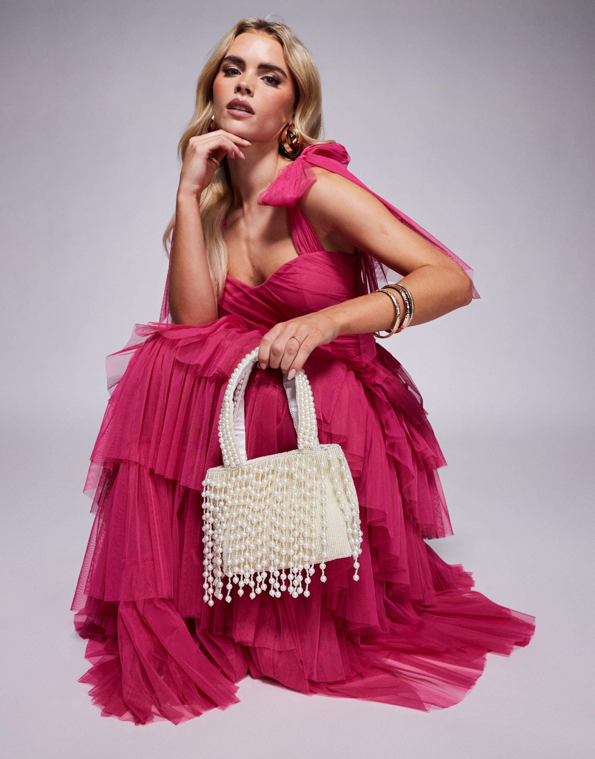 true decadence pearl tassel beaded bag in white