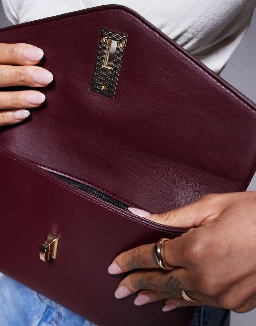 True Decadence - Pochette classica in pelle sintetica bordeaux scuro, 4 di 4