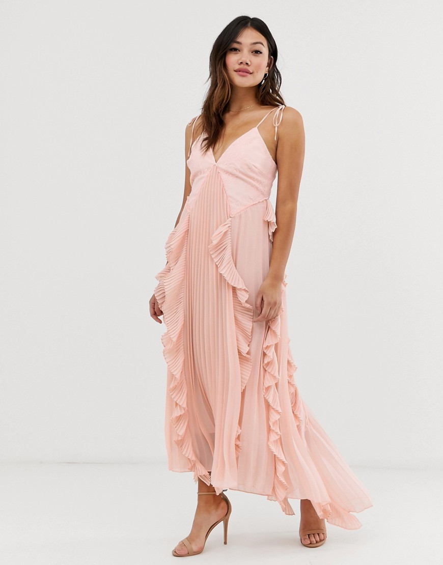 True Decadence – Premium – Persikofärgad klänning med smala axelband, rynkning och plisserad kjol-Rosa
