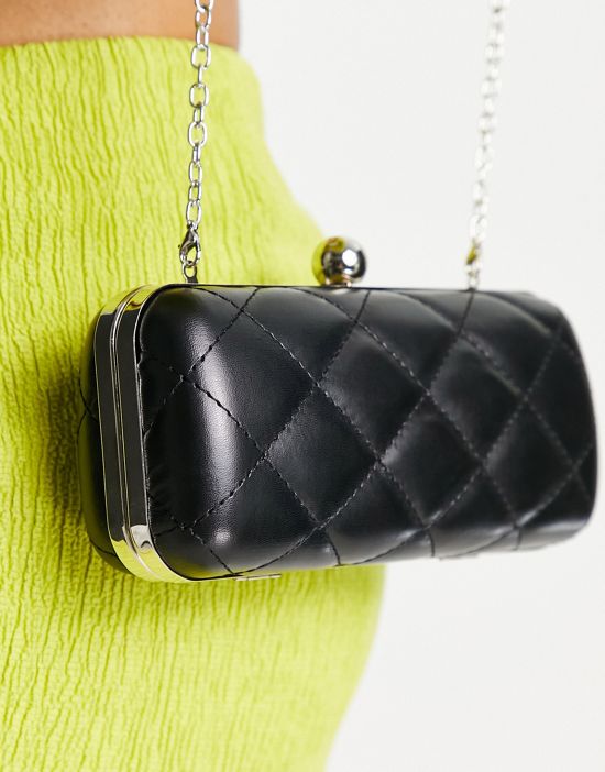 https://images.asos-media.com/products/true-decadence-quilted-clutch-bag-in-black/201733681-2?$n_550w$&wid=550&fit=constrain