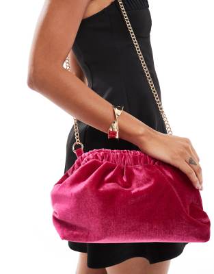 True Decadence - Samt-Clutch in Dunkelrosa