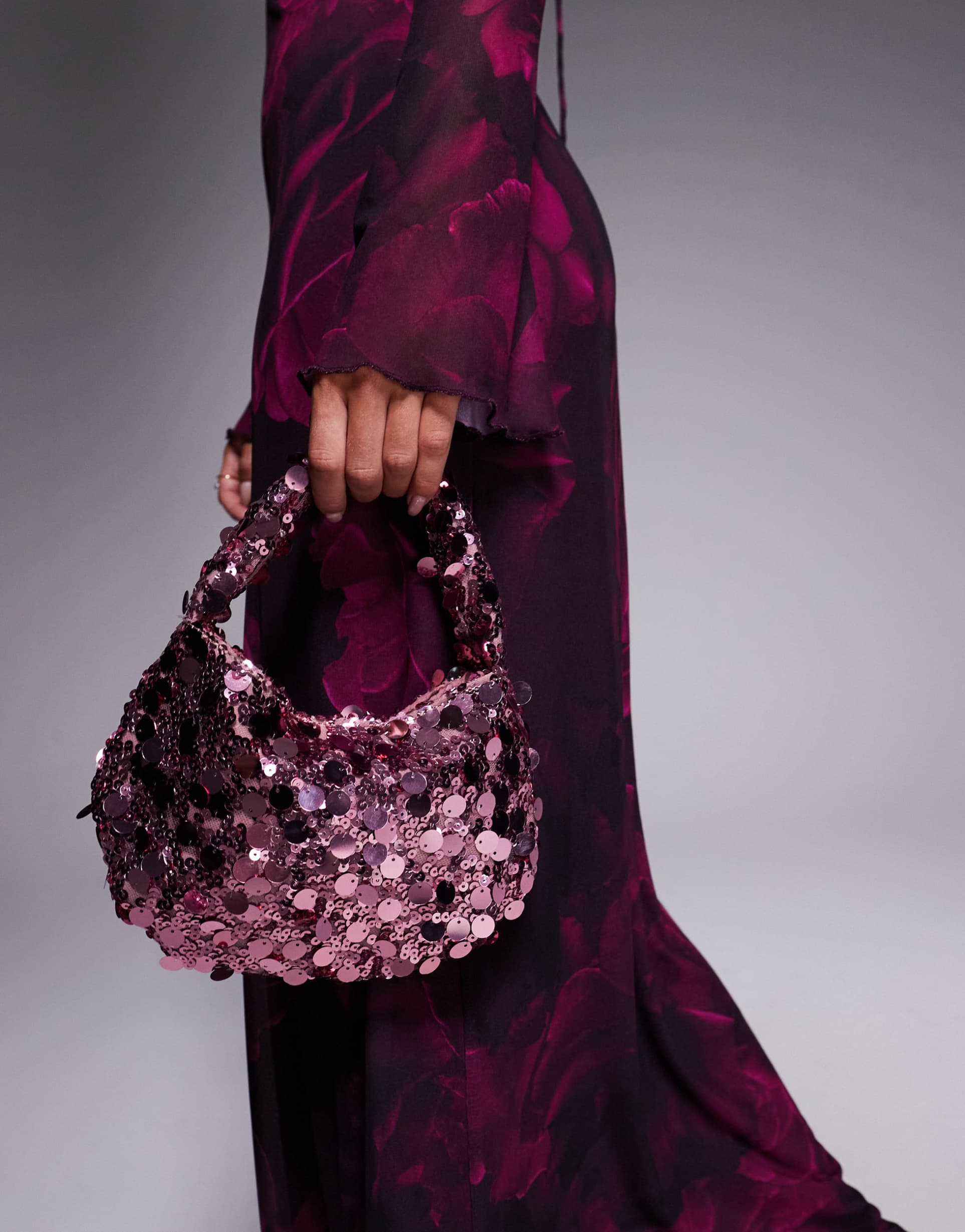 true decadence sequin shoulder bag in pink