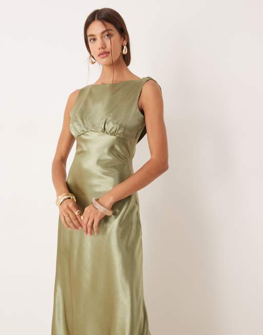 strapless open back dress True Decadence Burgundy Holly High-Neck Pleated Maxi Dress main image 1