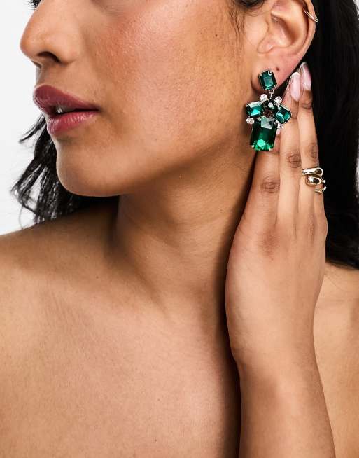 True Decadence - Statement oorhangers met groene kristallen 