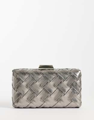 Woven 4