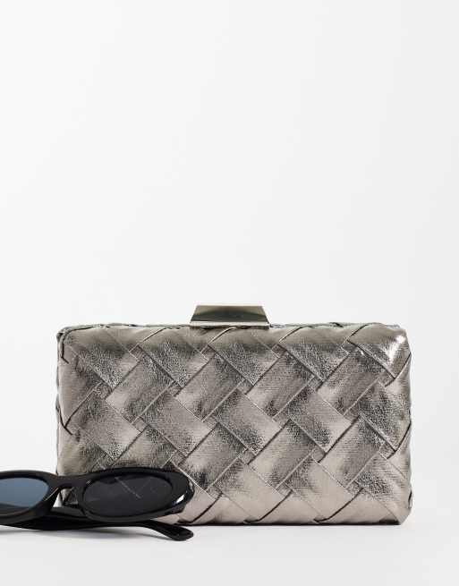 True Decadence structured woven clutch purse in silver-tone metallic, 2 of 4