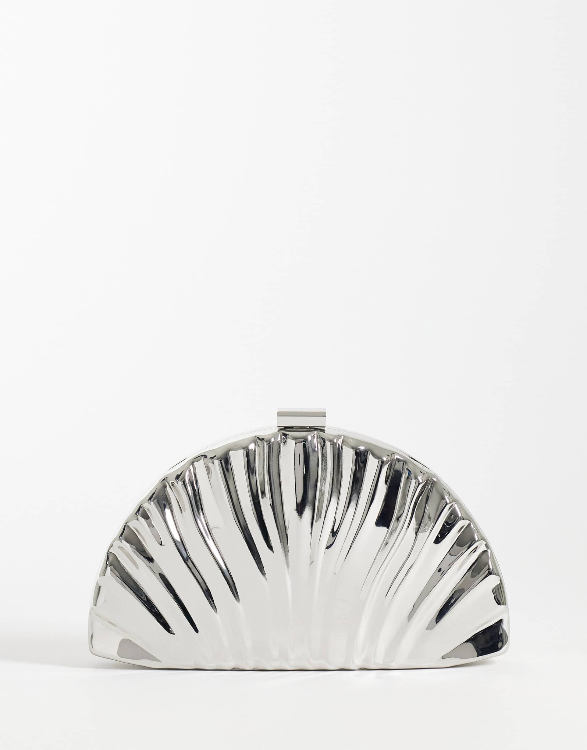 true decadence textured hard clutch purse in silver tone
