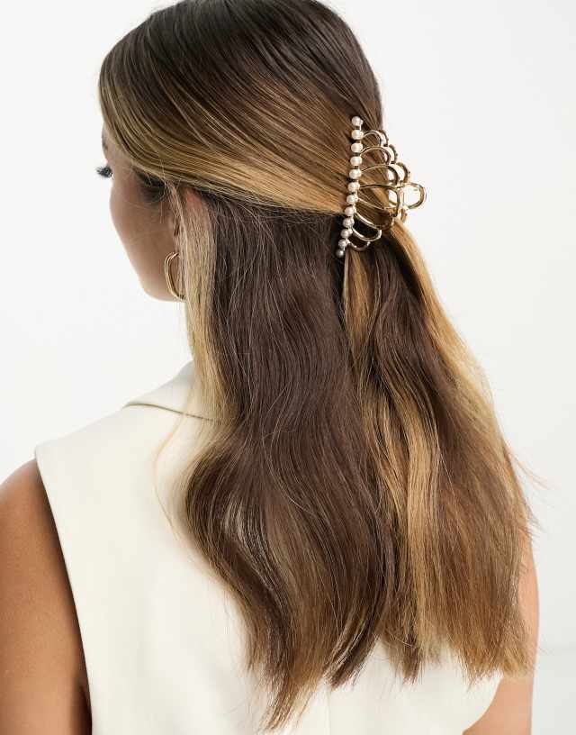 True Decadence vintage style gold hair claw with pearl 0