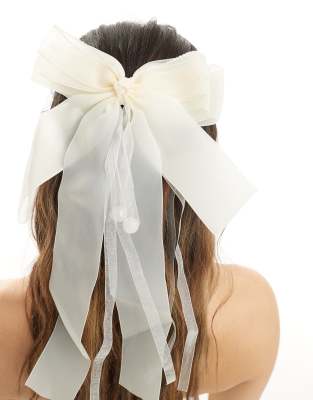 True Decandence chiffon hair bow in cream-White