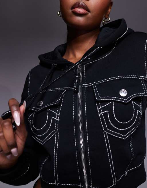 True Religion - Big T - Felpa con cappuccio corta nera con cuciture a contrasto e zip in coordinato, 4 di 4