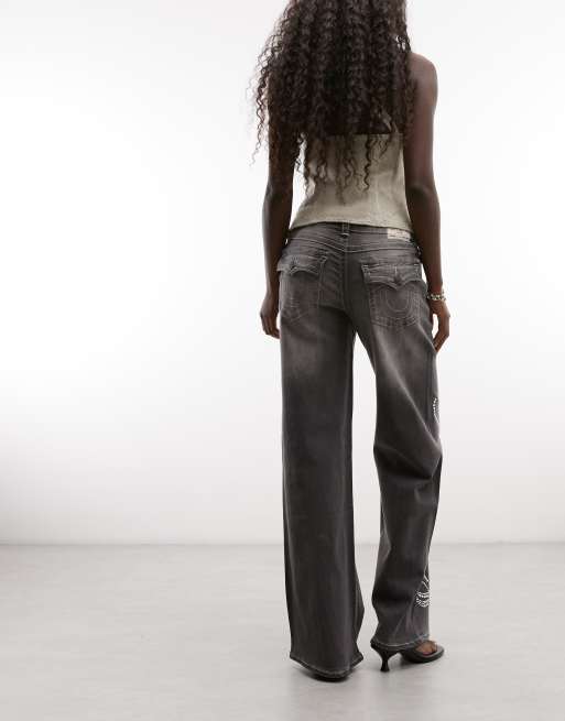 True Religion bobbi flap pocket baggy jeans med krystal-logo i vasket grå, 3 af 5