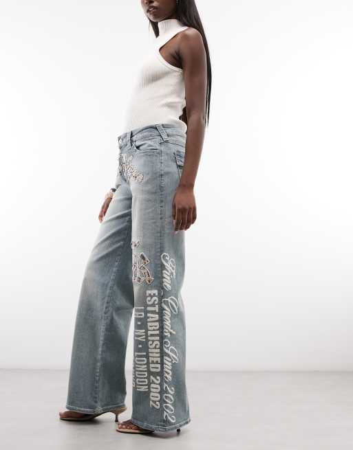 True Religion – Bobbi – Ljusblå, tvättade, baggy jeans med logga, 2 av 5