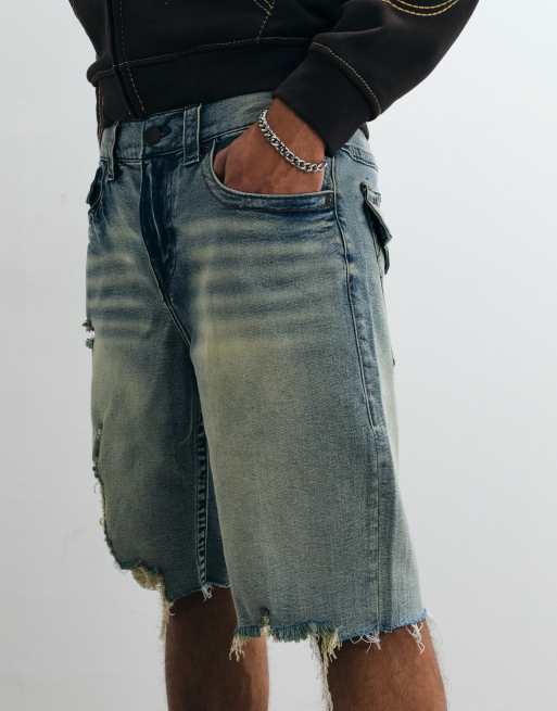True Religion - Bobby - Pantaloncini di jeans con fondo grezzo e tasche e tasca con patta blu lavaggio chiaro, 2 di 5