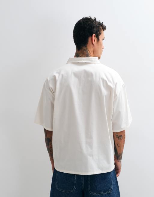 True Religion camicia bianca a maniche corte con mezza zip, stampa grafica tigre sul retro, 3 di 5