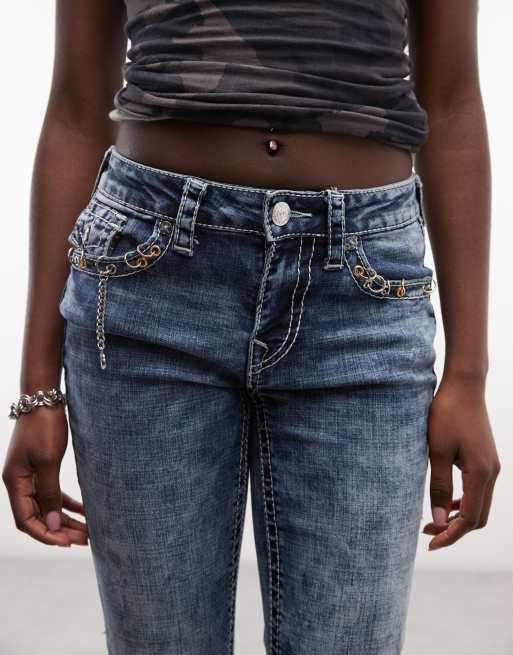 True Religion jeans med lige ben, flaplommer og piercing-detalje, mid rise, i mellemvask blå, 4 af 5