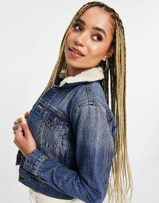 True Religion - Krympet trucker-jakke med sherpa-krave i medium gold-rush-finish, 3 af 4