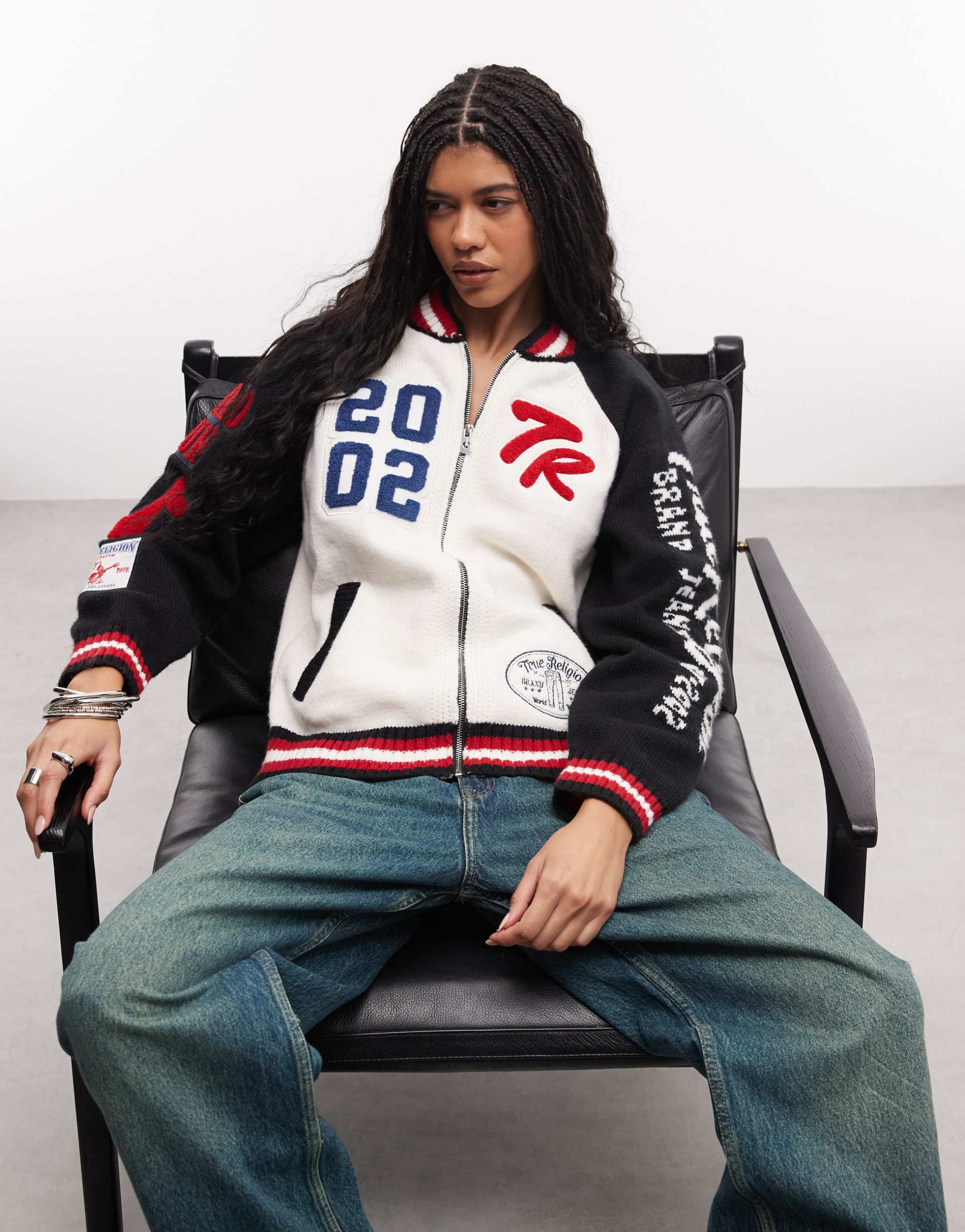 true religion logo raglan zip up cardigan in black/white