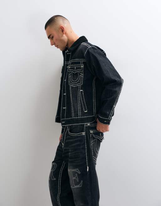 True Religion oversized fit denim truckerjakke i sort vask med præget logo, del af sæt, 4 af 5
