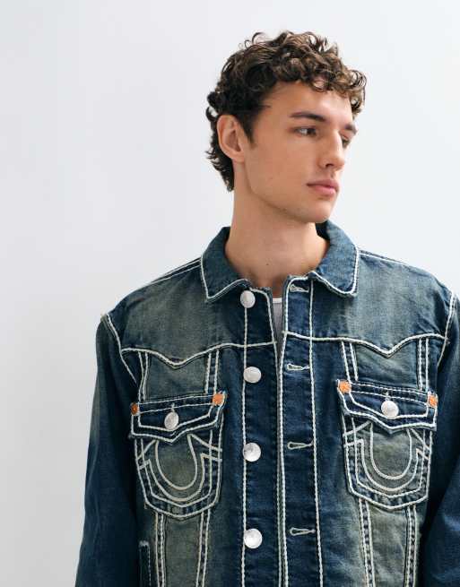 True Religion Oversized-Fit Trucker-Jacke mit Seilstich-Rückendruck in Blau, 4 von 5