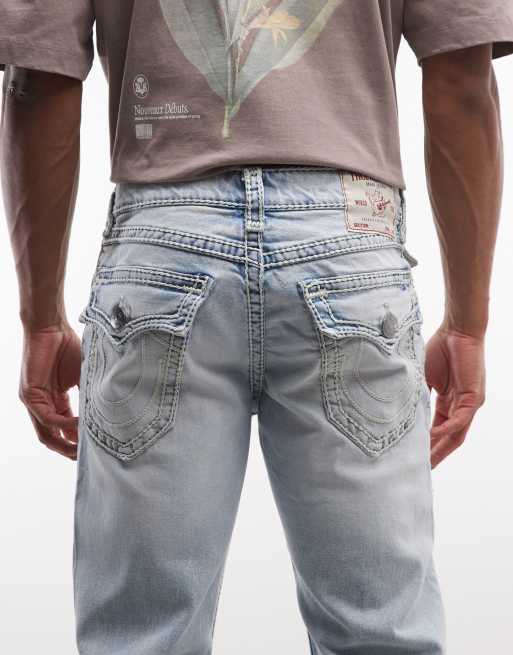 True Religion – Ricky – Schmal geschnittene Jeans in verwaschenem Hellblau mit Pattentaschen , 5 von 5
