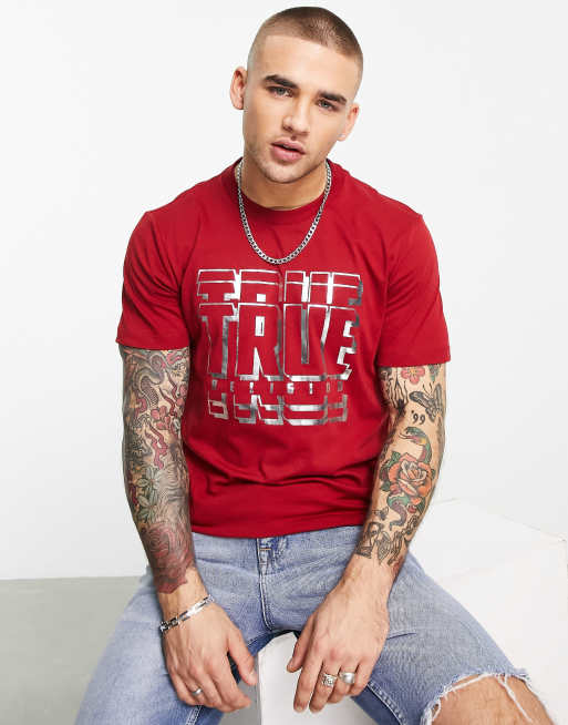 True Religion – T-Shirt in Rot