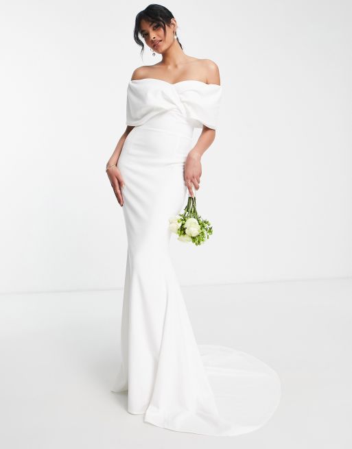 True Violet Bridal – Sukienka maxi w kolorze kości słoniowej o kopertowym kroju z odkrytymi ramionami