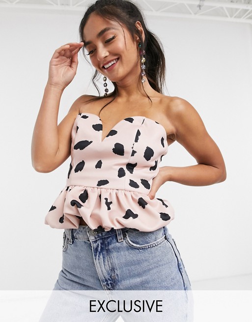 True Violet exclusive puff hem sweetheart top in abstract spot print