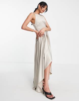 True Violet – Vokuhila-Kleid aus Satin in Taupe mit Racer-Schnitt | ASOS