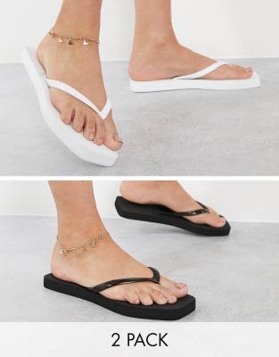 ASOS DESIGN Fudge chunky flip flops in off-white