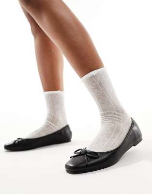 Truffle Collection - Ballerinaschoenen met strikdetail in zwart
