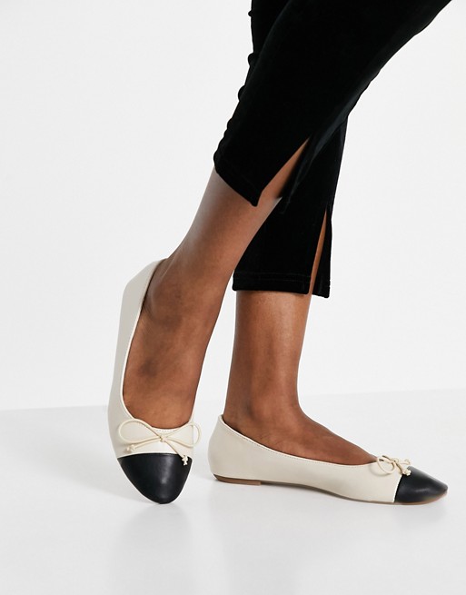 Truffle Collection ballet flats with toe cap in cream