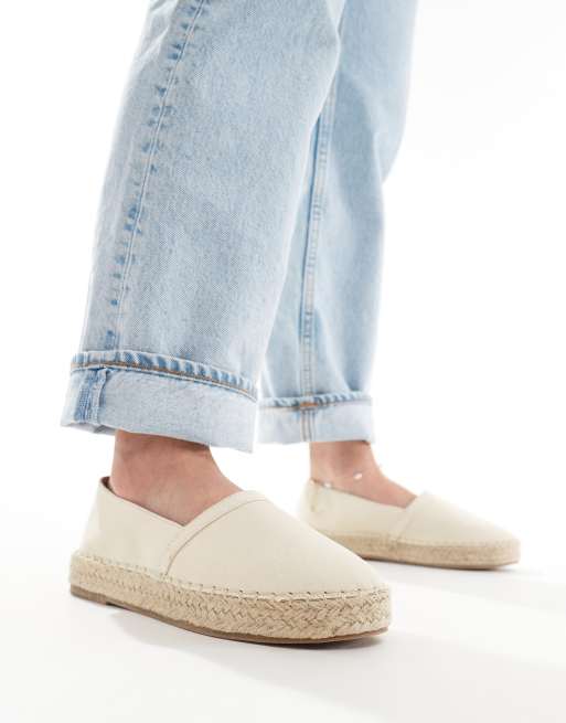 Truffle Collection - Beige espadriller med nittedetaljer