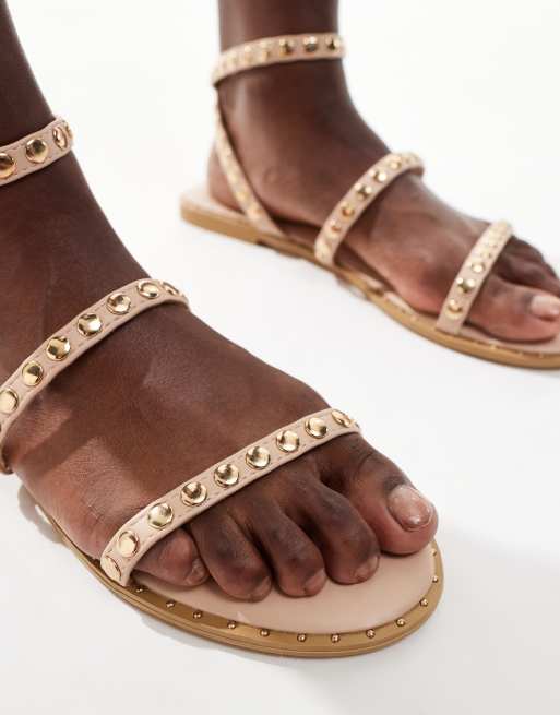 Truffle Collection – Beige sandaler med remmar och nitar, 3 av 4