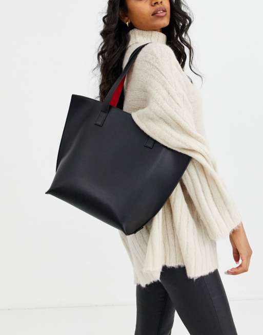 Black store shopper handbag