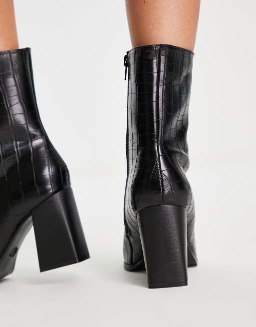 Square block outlet heel boots