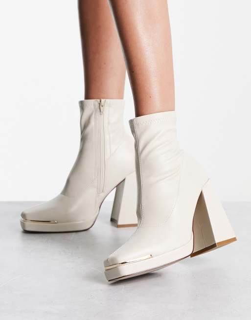 Truffle Collection - Bottines à semelle plateforme et bout carré avec bordure - Crème, 4 de 4