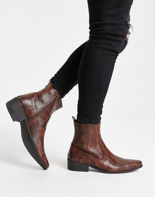 Truffle Collection - Brune højhælede western chelsea-støvler i imiteret slangeskind