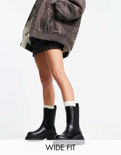 Truffle Collection - Chelsea boots met dikke zool en brede pasvorm in zwart