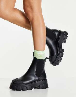 Truffle Collection Chunky Chelsea Boots In Black With Exaggerated Sole