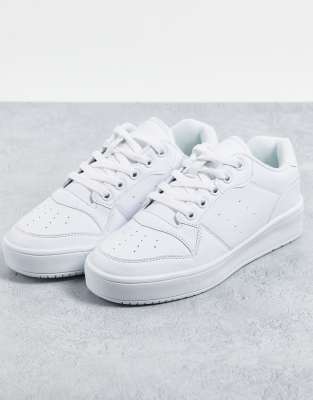 Truffle Collection Truffle Collection chunky flatform trainers in white