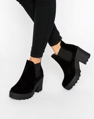 truffle collection chunky heeled chelsea boots