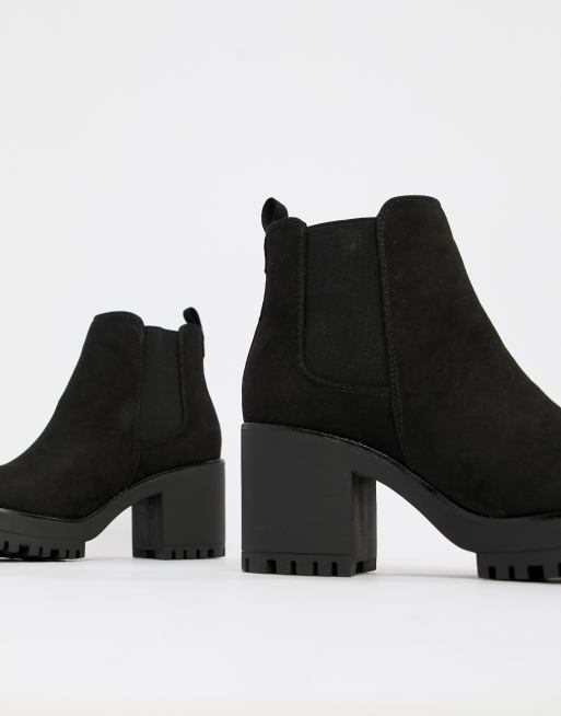 Truffle collection chunky hot sale heeled chelsea boots