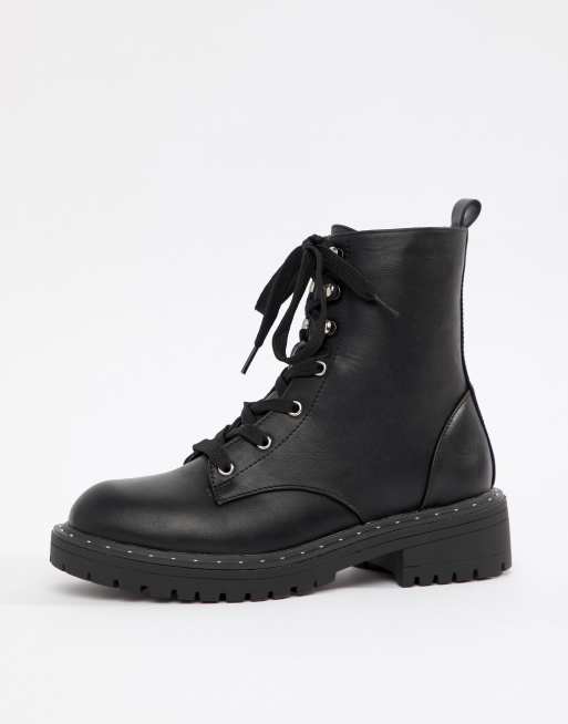 truffle collection chunky lace up boots in black