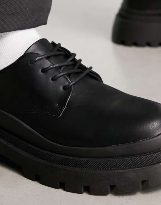 Truffle Collection chunky lace up shoes in black faux leather, 3 of 4