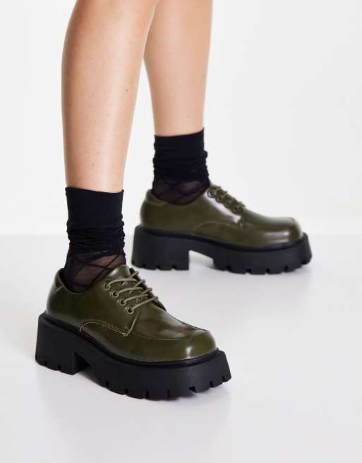 Truffle Collection chunky lace up shoes with exaggerated sole in green, 3 of 4