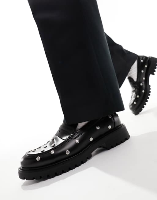 Truffle Collection - Chunky loafers med nitter i sort