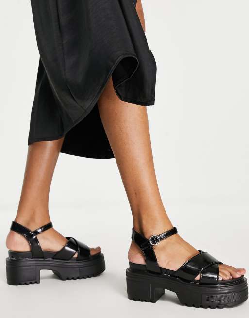 Truffle Collection - Chunky sandaler med hæl i sort