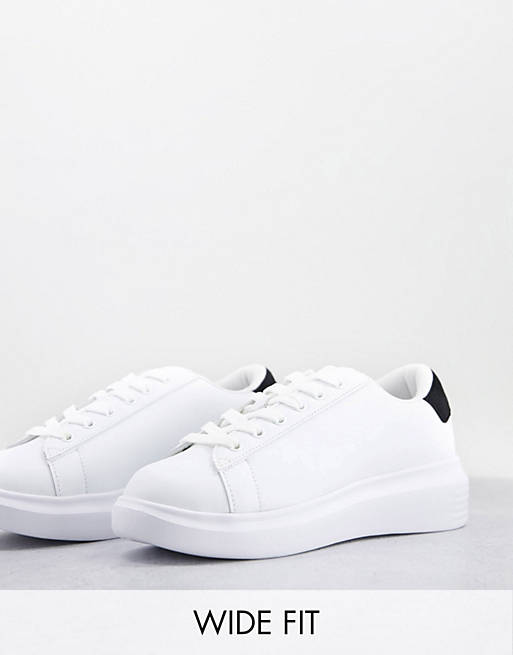 Chunky sneakers bianche/nere a pianta larga Asos Uomo Scarpe Sneakers Sneakers chunky 