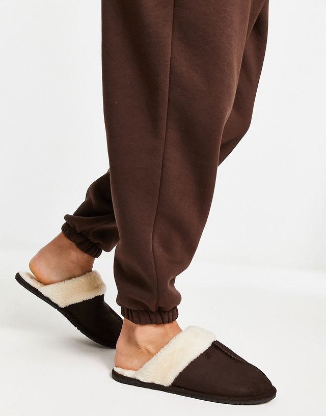 Truffle Collection classic mule slippers in dark brown with cream faux fur